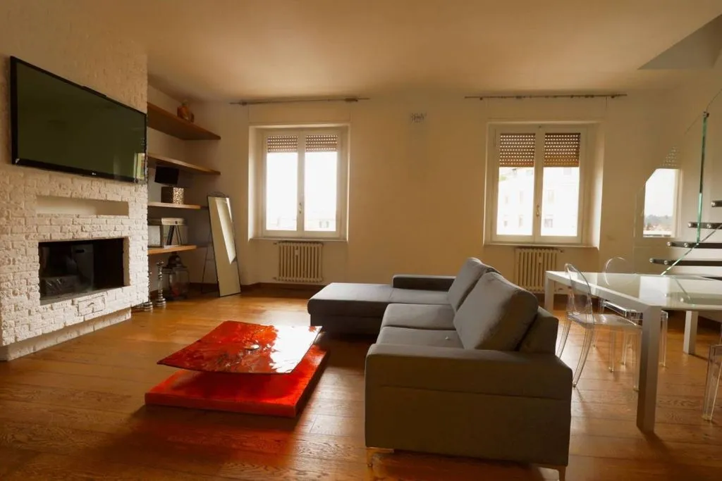 Elutuba - Luxury Flat near Piazza Savonarola, Florence