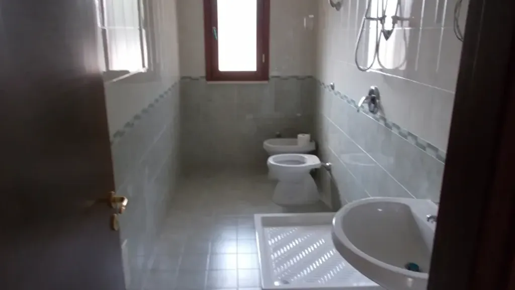 Vannitoad - Villa with Garage in San Marcellino
