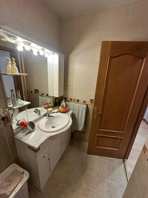 Vannitoad - Modernised Flat with Patio in San Isidro