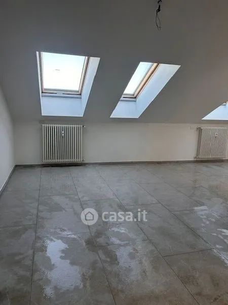 Pièces - Mansarded Apartment in Art Deco Building, Turin