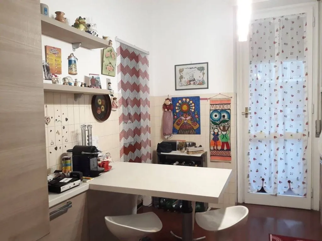 Dining Room - Luxury Apartment with Balcony in Milan
