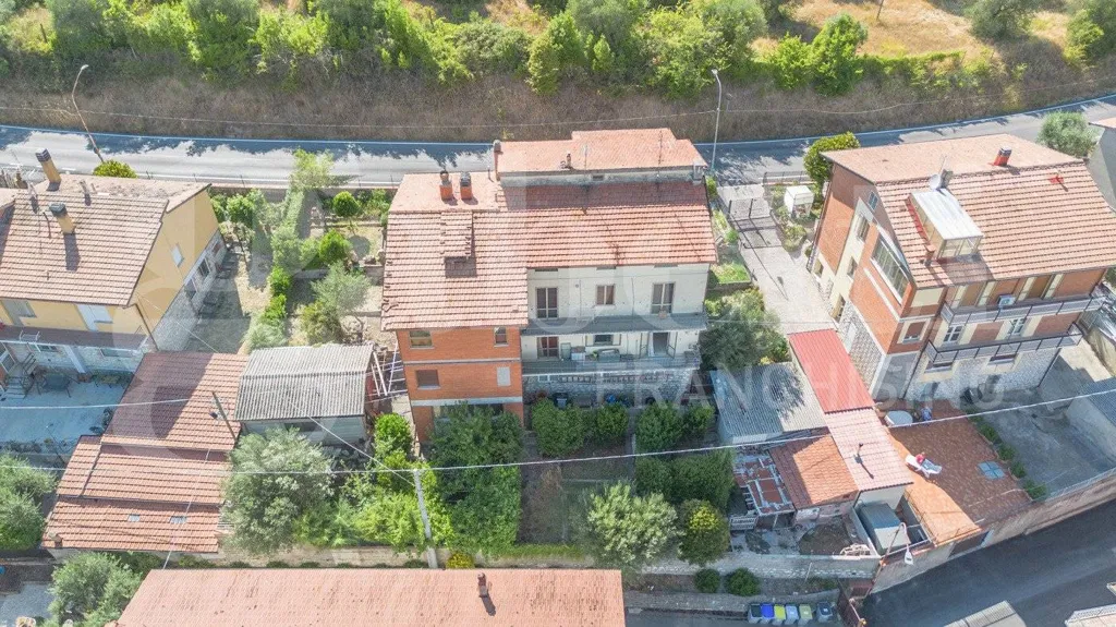 6-room property in Perugia