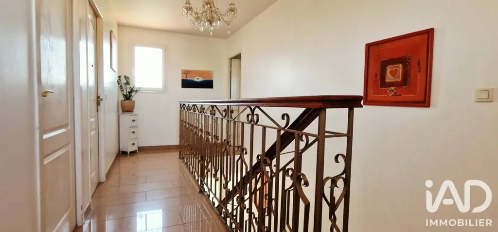Esik - Villa with Pool in Espira-de-l'Agly