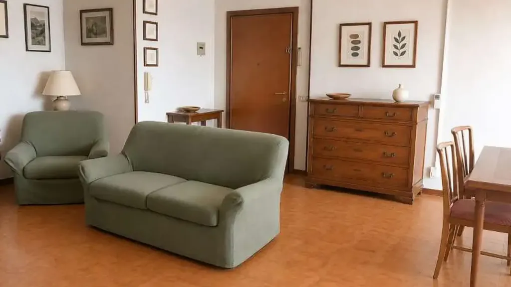 Séjour - Spacious Apartment with Terrace in Modena