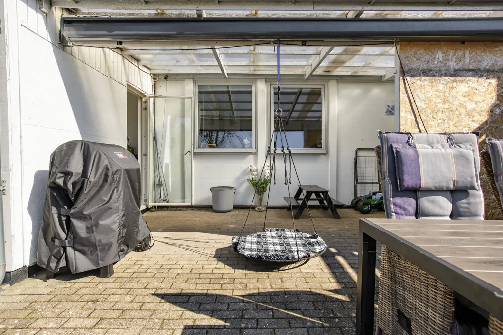 Terrass - Terraced House with West-Facing Terrace in Søborg