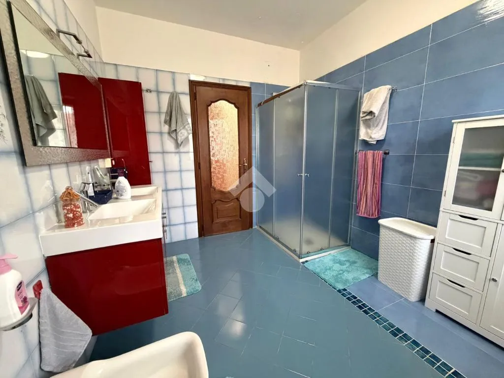 Bagni - Detached House with Pool in Gastaldi