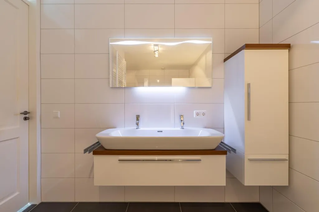 Vannitoad - Penthouse with Rooftop Terrace in Haaksbergen