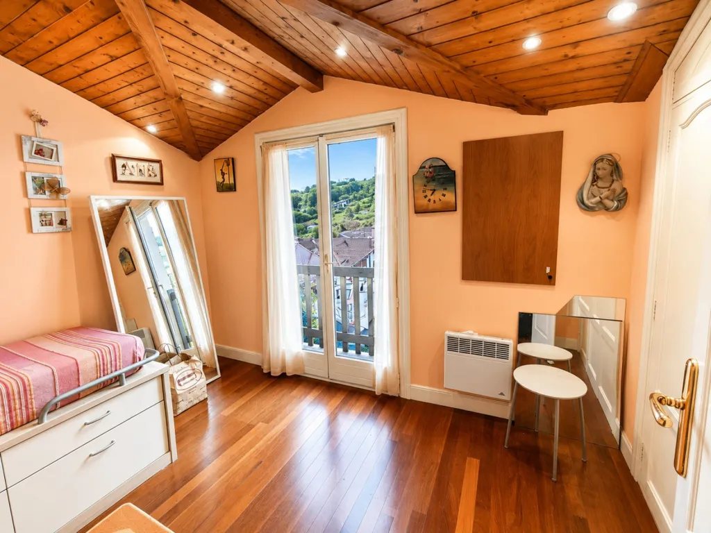 Magamistoad - Villa with Pool in Urrugne