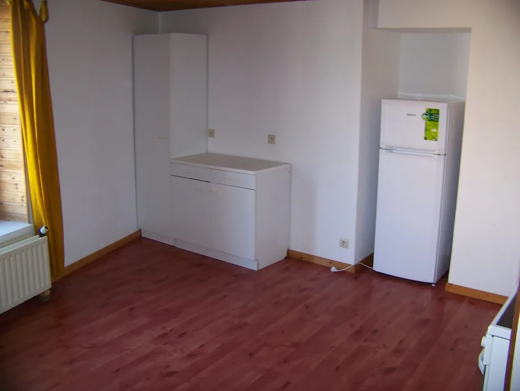 Köök - Duplex Apartment in Florenville Centre