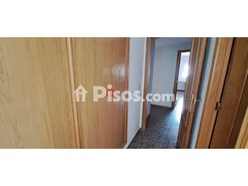 Esik - Ample Flat with Balcony in Castellón