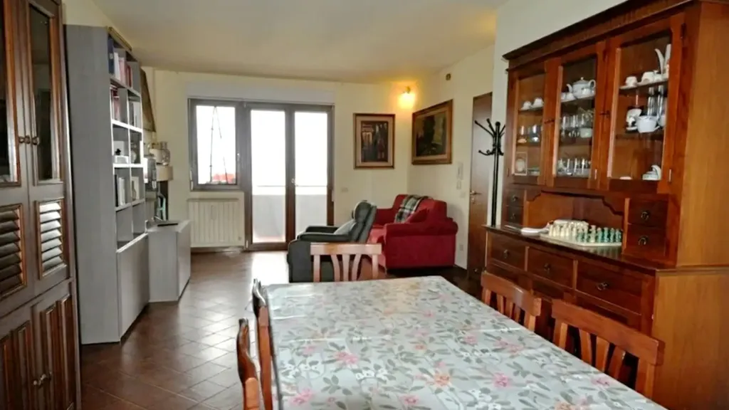 Söögituba - Apartment with Balcony in Montevarchi