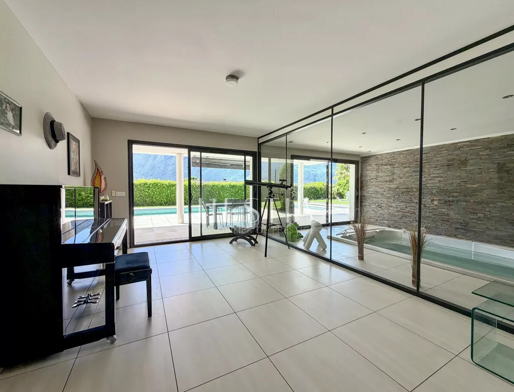 Elutuba - Luxury House with Pool on Lake Bourget, Aix-les-Bains