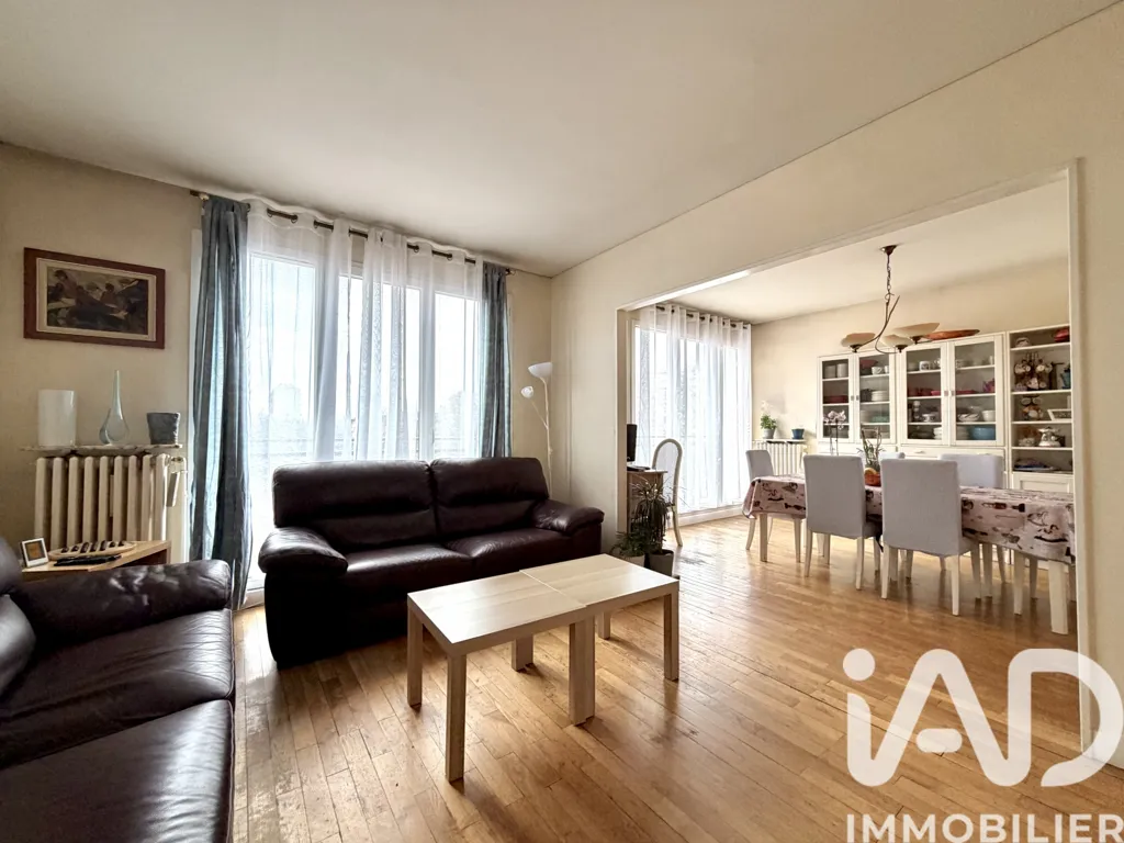 Elutuba - Duplex Potential Apartment in Cachan