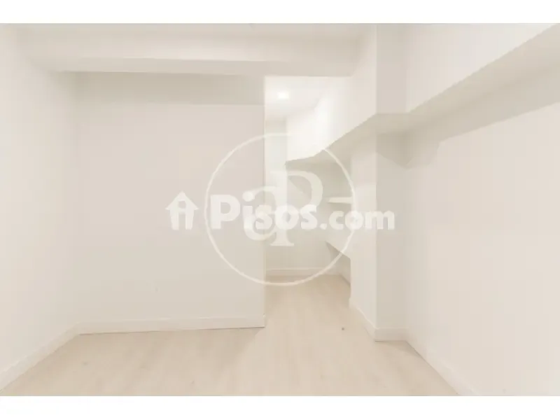 Stanze - Reformed Duplex with Pool in Arganzuela