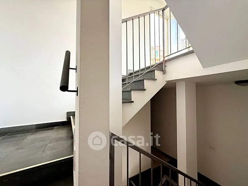 Pièces - Semi-Detached Apartment with Private Balcony in Chiavari