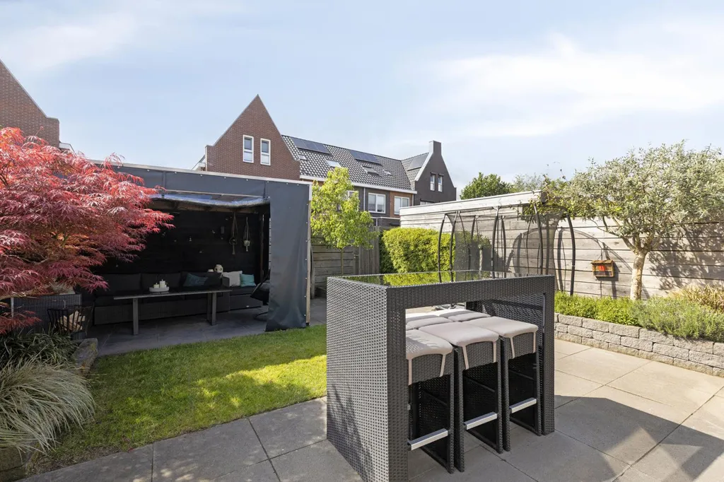 Aed - Modern Corner House with Garage in Woudenberg