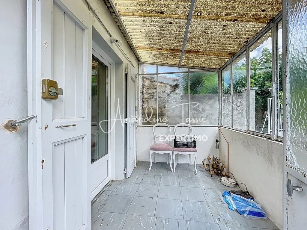 Maison à Rénover avec Grand Terrain à Millau