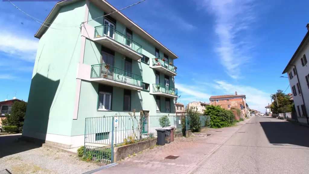 Extérieur - Rear-Facing Apartment with Garage in Bressana Bottarone