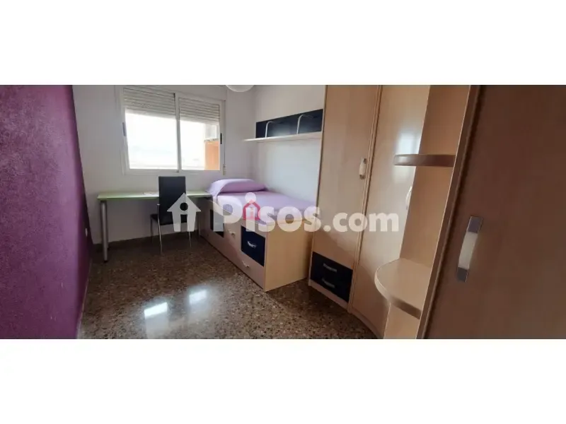 Magamistoad - Ample Flat with Balcony in Castellón