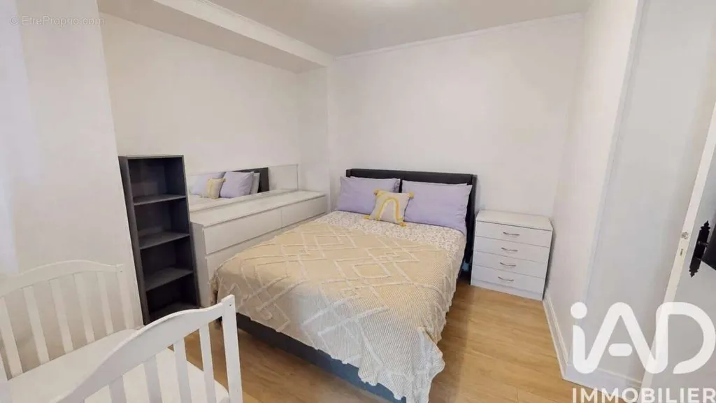 Magamistoad - T2 Apartment in Melun Centre