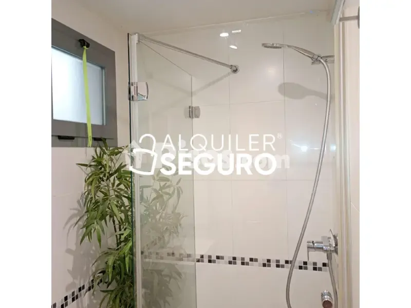 Salles de bain - Seafront Flat with Pool in Carretera de Cádiz