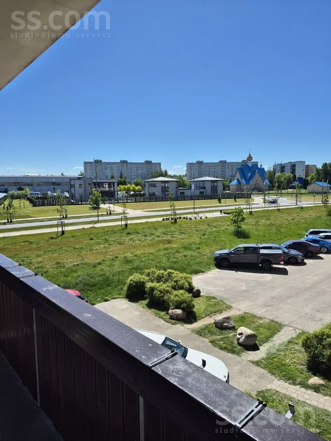Rõdu - Bright 2-Bedroom Flat with Balcony in Salaspils