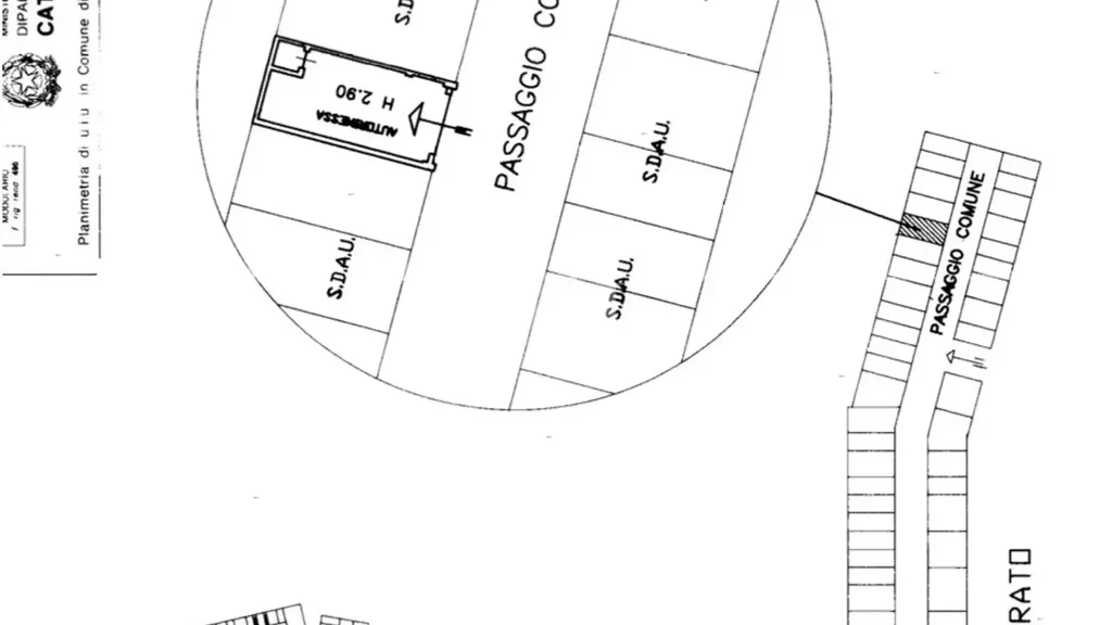 Plan - Trilocale with Private Garden in Padenghe Sul Garda