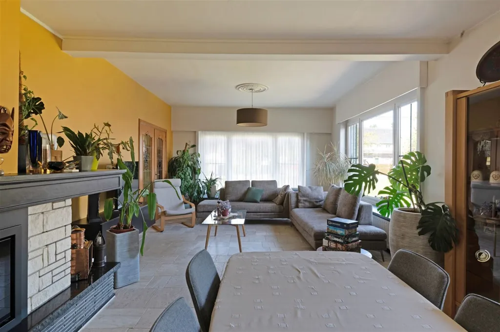 Salle à manger - Maison avec Jardin et Terrasse à Oosterzele