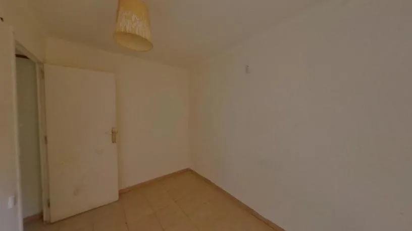Toad - Bright Apartment in Central Badalona