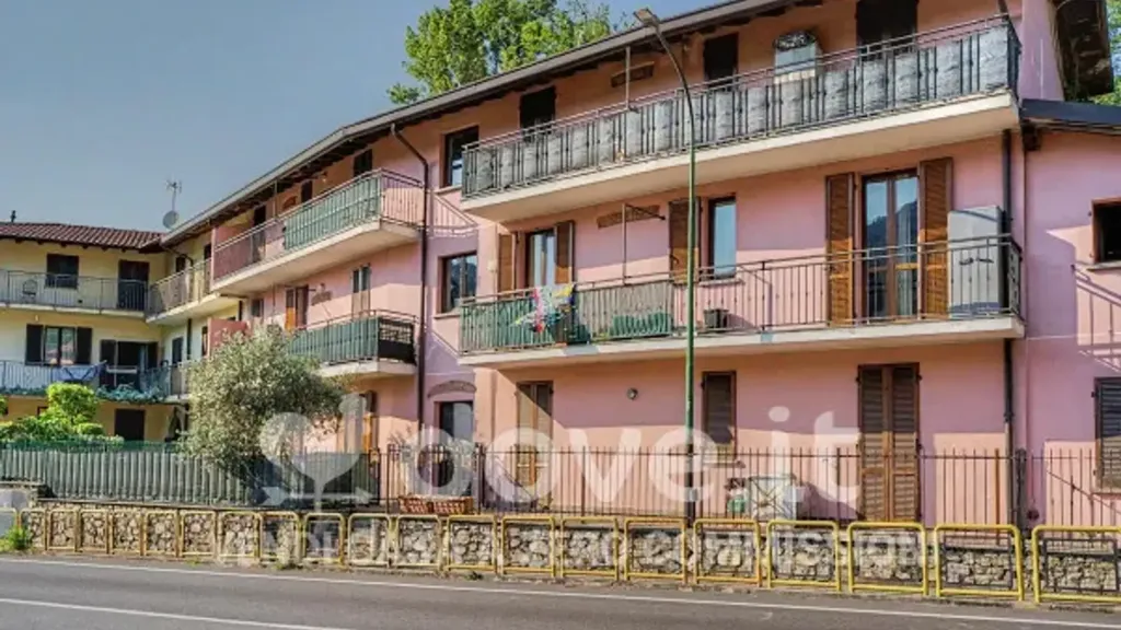 Exterior - Twin-Unit with Private Garden in Pontida