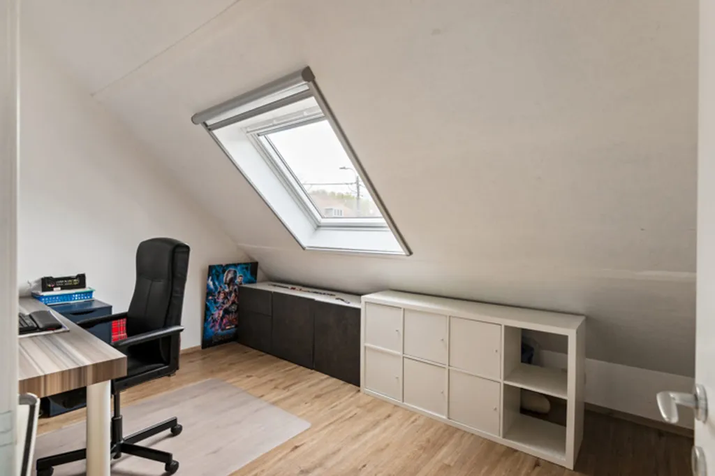 Bureau - Maison Rénovée avec Jardin à Eppegem
