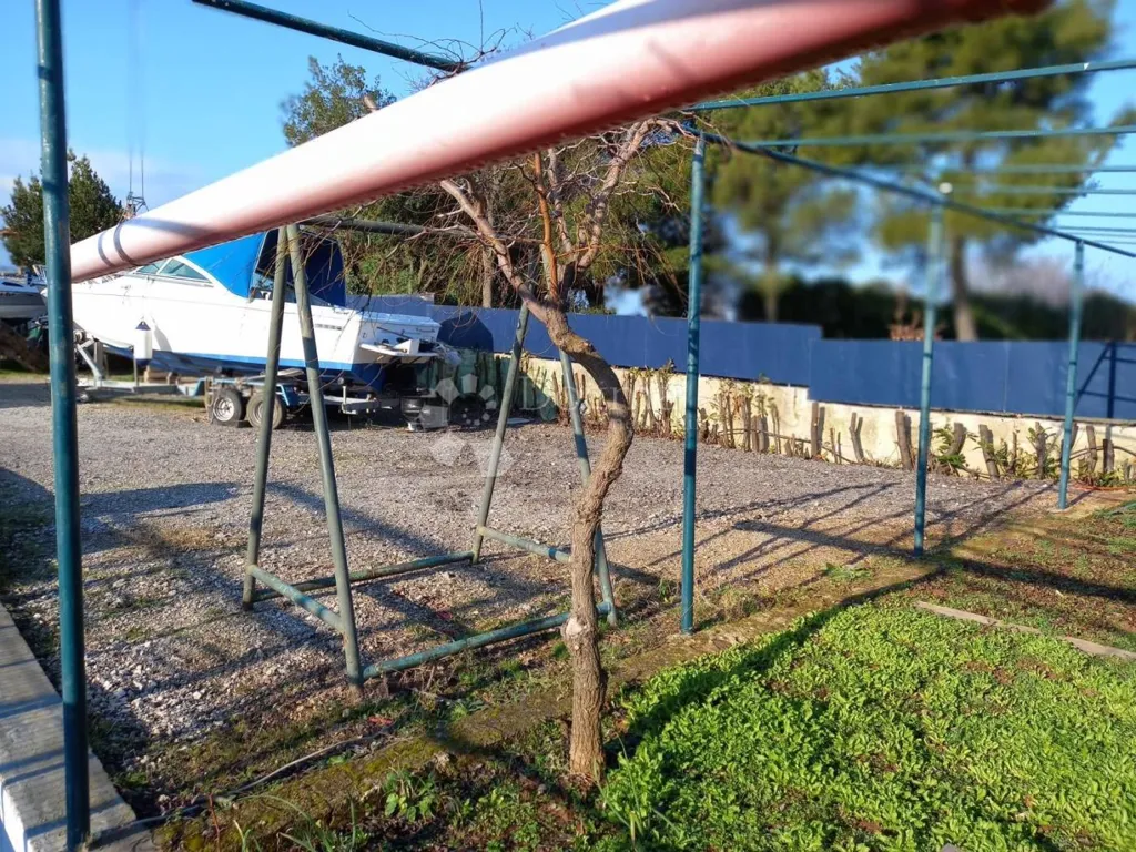 Aed - Multi-Unit Estate with Pool in Rovinj