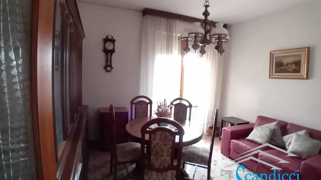 Sala da pranzo - Bright Apartment with Balcony in Florence