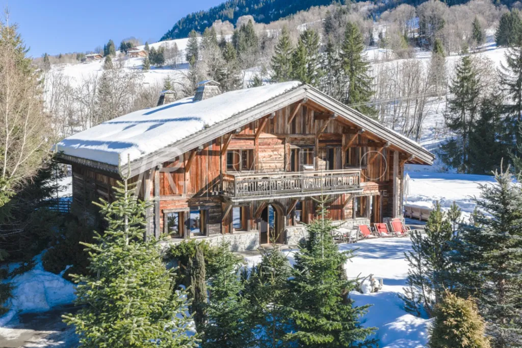 Vue aérienne - Chalet avec Vue Panoramique en Val d'Arly
