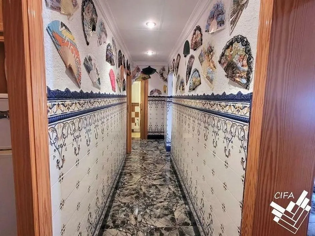 hallway_entrance