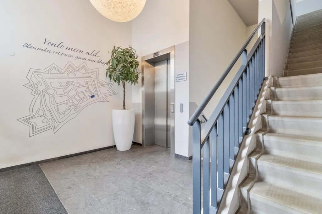 Entrée - Maisonnette with Rooftop Terrace in Venlo