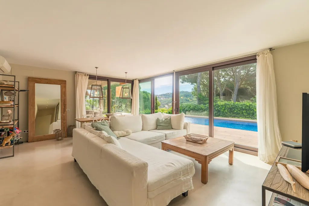 living_room