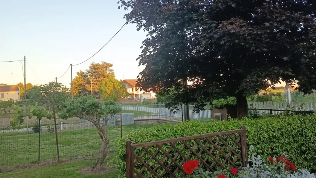 Jardin - Rustic Villa with Garden in Lusia