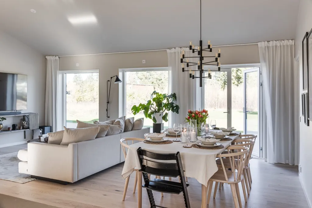 Salle à manger - Plot with Sea Proximity in Nyköping