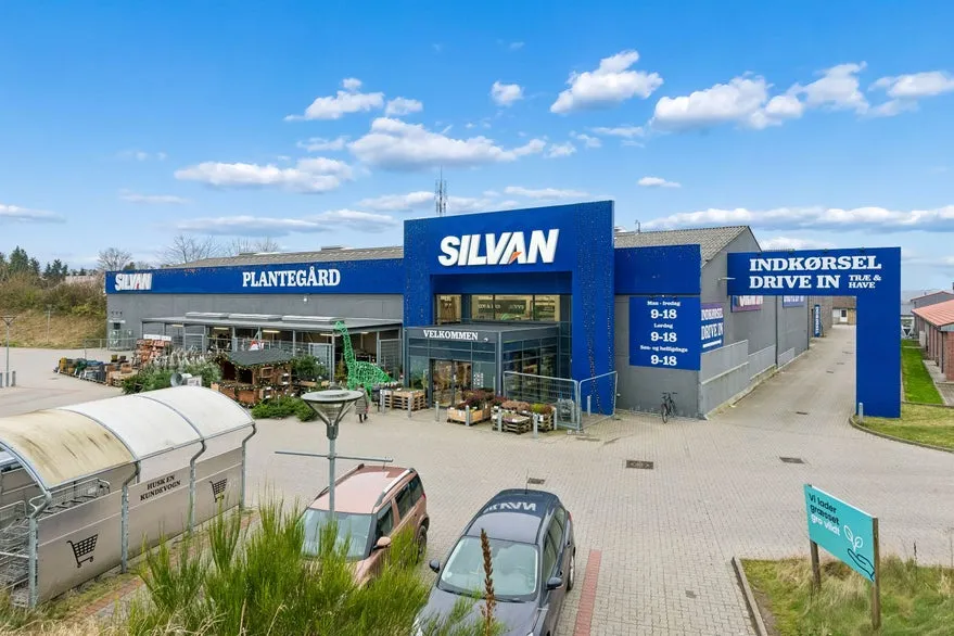 Toad - Big-Box Retail Unit in Næstved