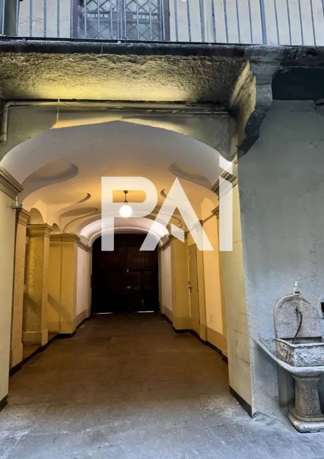 hallway_entrance