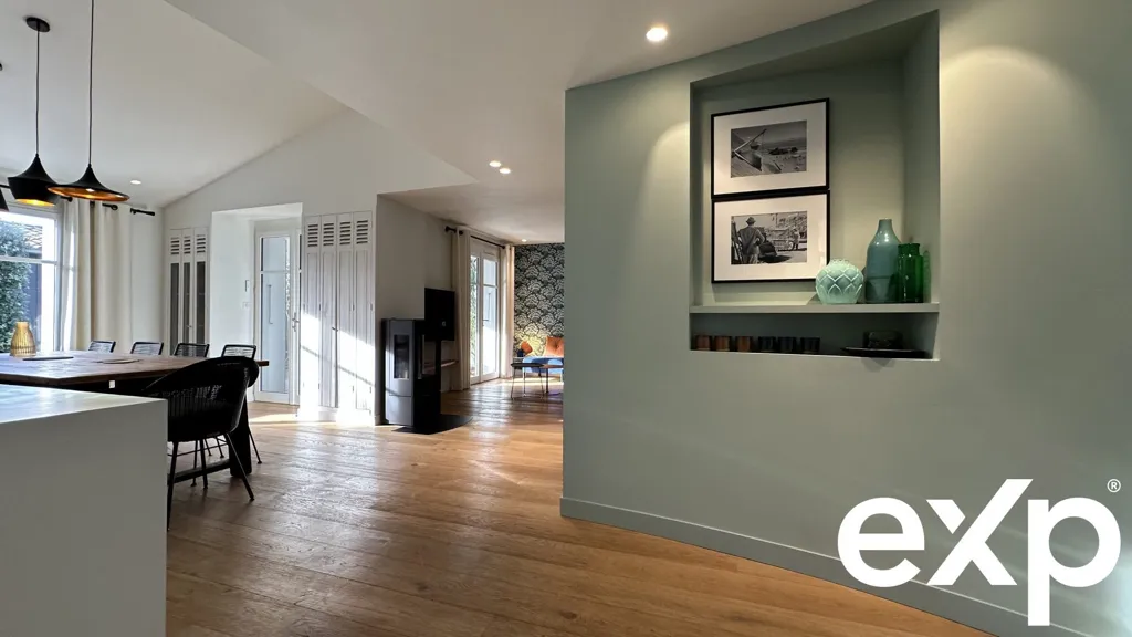 Dining Room - Character House with Patio in Confidential Address