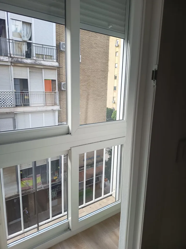 Balcon - Furnished Flat with Balcony in Macarena