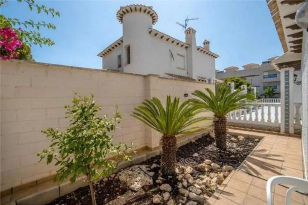 Aed - House with Private Pool in Playas de Orihuela