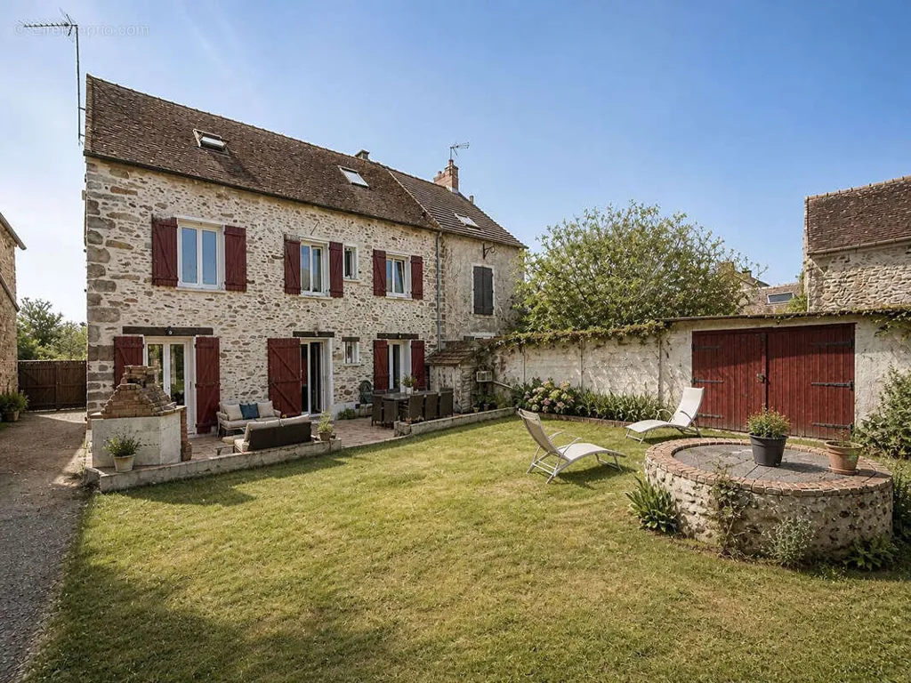 Giardino - Stone House with Large Garden in Countryside