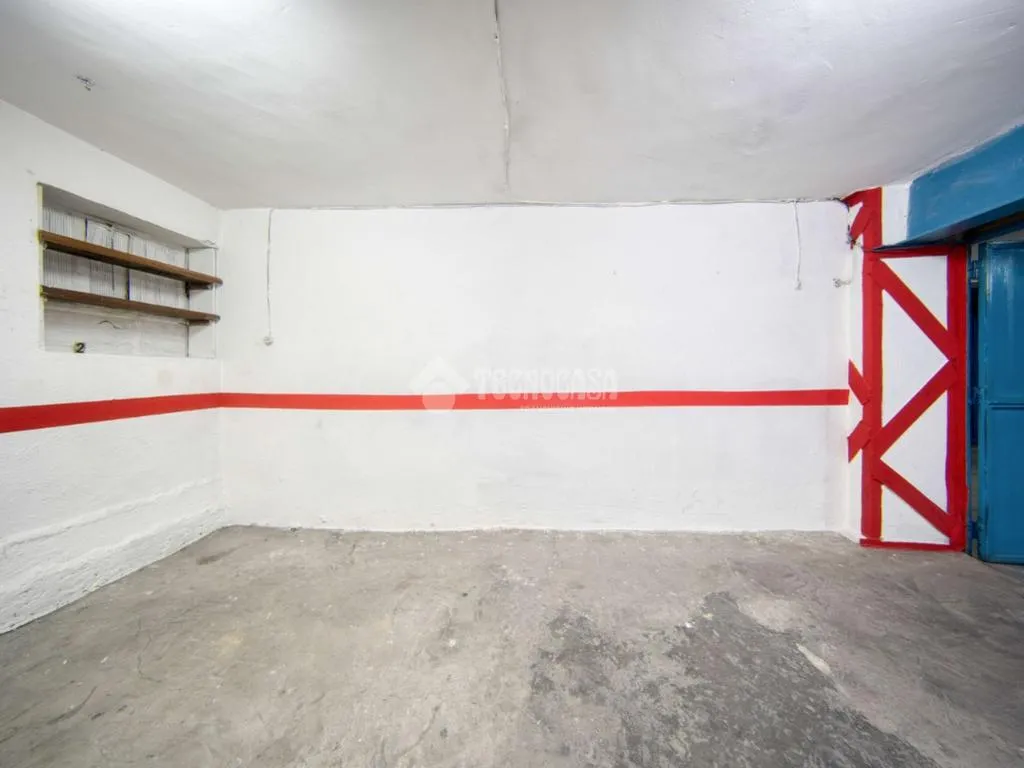 Garage - Garage Space in Parquesol - Paseo Zorrilla - Centre