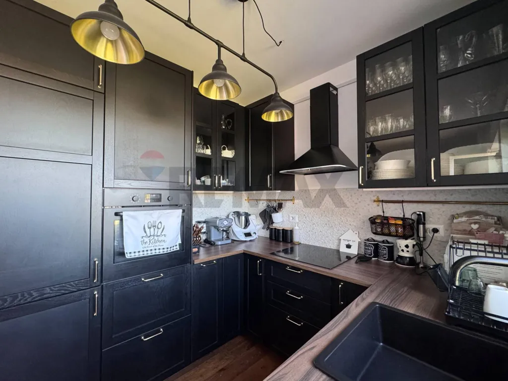 Cuisine - Semi-detached Villa with Terrace in Campobasso