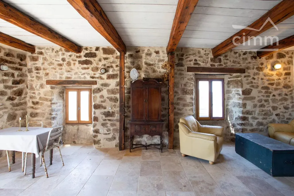 Salle à manger - Maison en pierre avec vue panoramique à Saint-Andéol-de-Vals