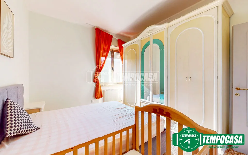 Chambres - Spacious Apartment with Balcony in Valenza