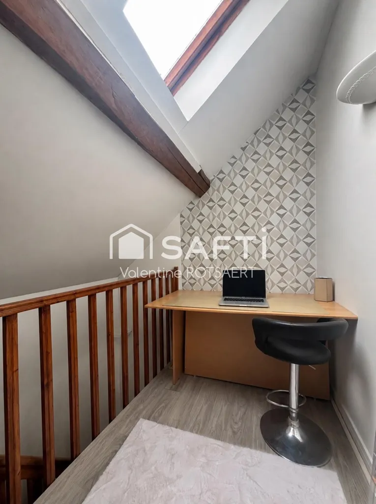 Toad - Duplex House with Courtyard in Venette